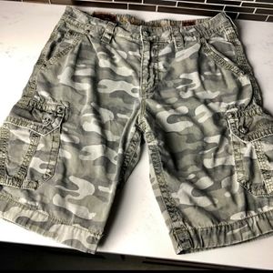 Men’s Rock Revival Safari Camo Cargo Short